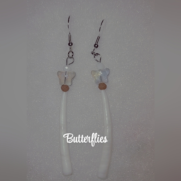 Butterfly on Dentalium Earrings - Picture 1 of 1